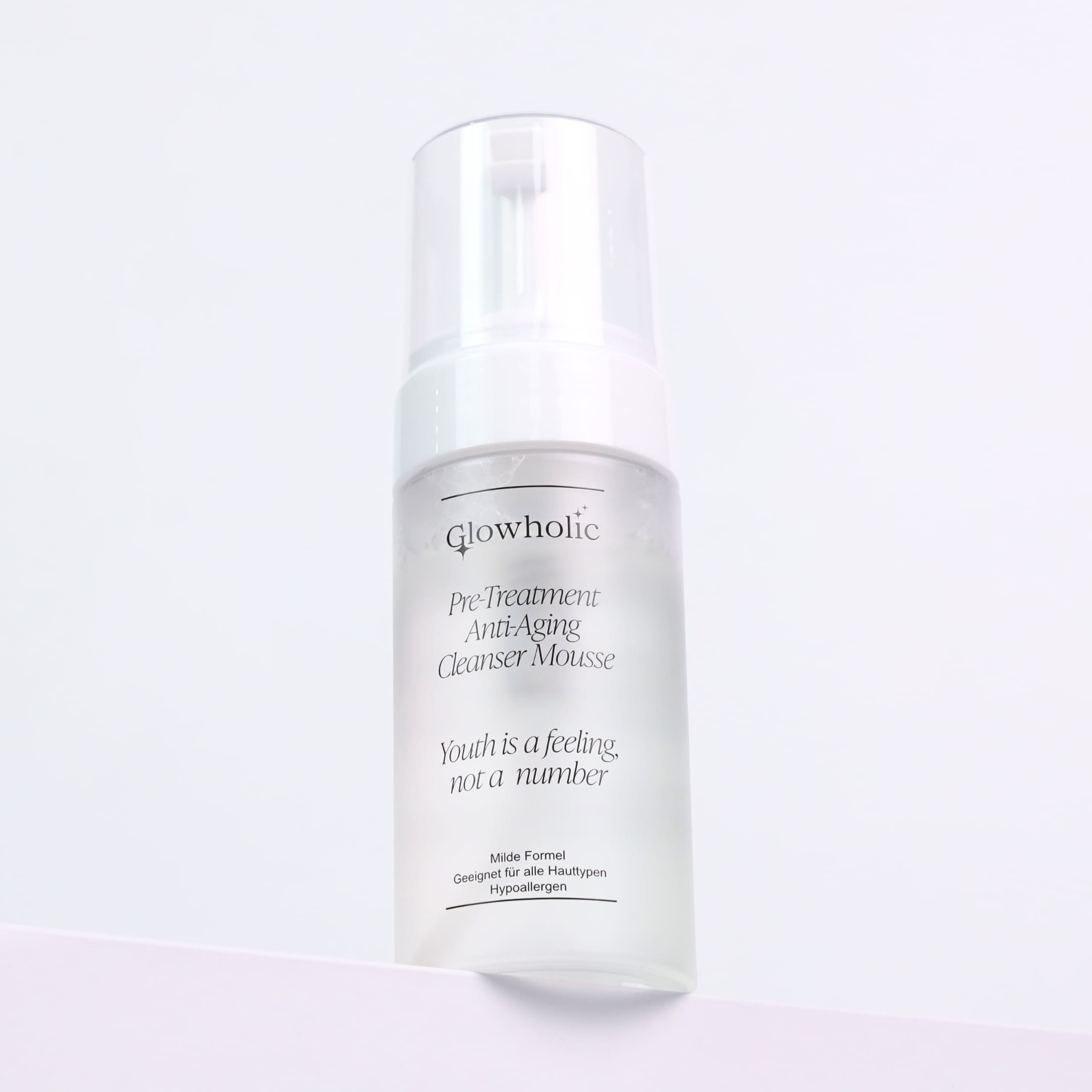 Glowholic Pre-Treatment Anti-Aging Cleanser Mousse – Für die Pflege vor der Micro-Needling-Infusion